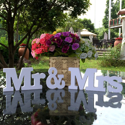 Mr and Mrs Wooden Alphabet Decorations Wedding Props